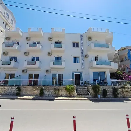 Hotel Sherifi 3*