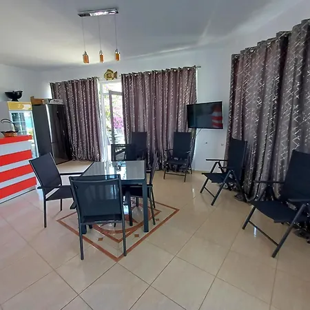 Sherifi 3* Sarandë