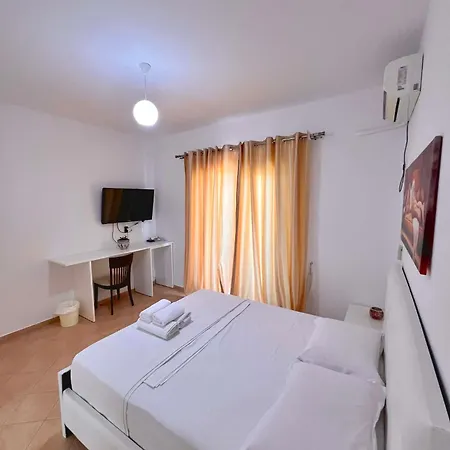Sherifi Hotel 3*