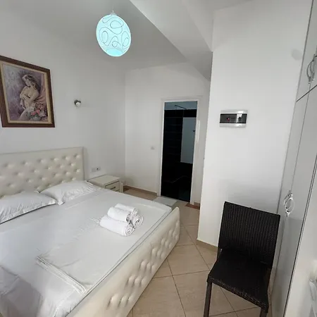 Sherifi 3* Sarandë