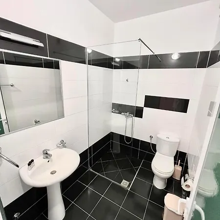 Sherifi Hotel Sarandë