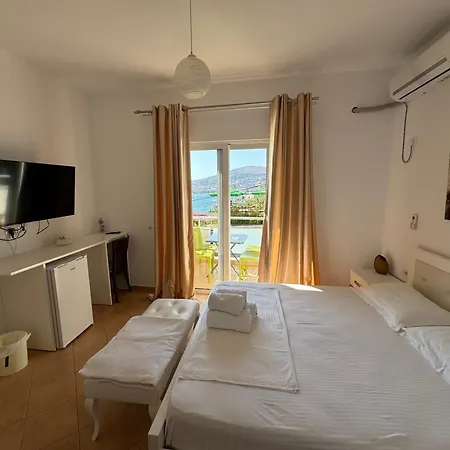 Hotel Sherifi 3*
